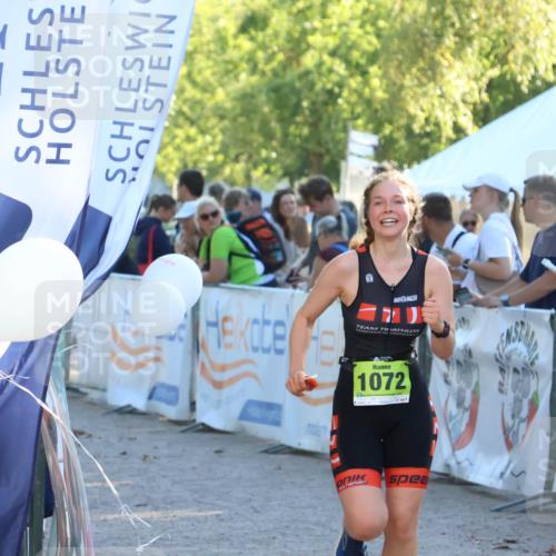 07.09.2025 - 19. Norderstedt Triathlon Zöllner http://msf.ph/oto/8771127 07.09.2025 16:45:16 Ziel 1052, 1072, 1609 meine-sportfotos.de