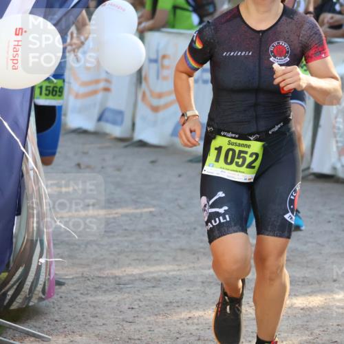 07.09.2025 - 19. Norderstedt Triathlon Zöllner http://msf.ph/oto/8771180 07.09.2025 16:45:19 Ziel 509, 1052, 1072, 1569 meine-sportfotos.de