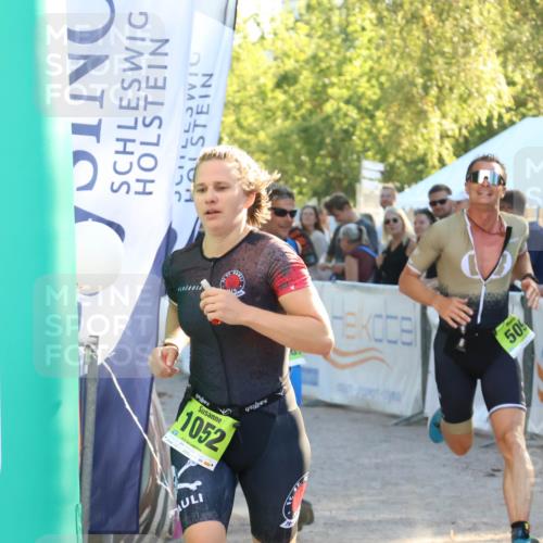 07.09.2025 - 19. Norderstedt Triathlon Zöllner http://msf.ph/oto/8771194 07.09.2025 16:45:20 Ziel 509, 1052, 1072, 1569 meine-sportfotos.de