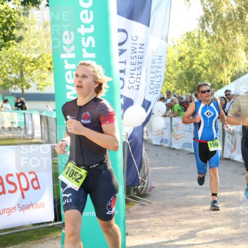 07.09.2025 - 19. Norderstedt Triathlon Zöllner http://msf.ph/oto/8771209 07.09.2025 16:45:21 Ziel 509, 1052, 1072, 1569 meine-sportfotos.de