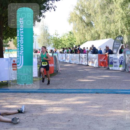 07.09.2025 - 19. Norderstedt Triathlon Zöllner http://msf.ph/oto/8771248 07.09.2025 09:49:55 Ziel 577, 618 meine-sportfotos.de