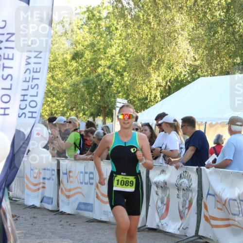 07.09.2025 - 19. Norderstedt Triathlon Zöllner http://msf.ph/oto/8771316 07.09.2025 16:45:51 Ziel 1089 meine-sportfotos.de