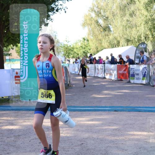 07.09.2025 - 19. Norderstedt Triathlon Zöllner http://msf.ph/oto/8771346 07.09.2025 09:50:24 Ziel 584, 619 meine-sportfotos.de