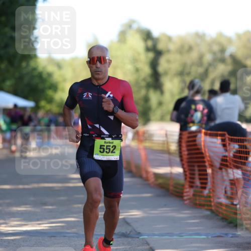 07.09.2025 - 19. Norderstedt Triathlon Michael Strokosch http://msf.ph/oto/8771348 07.09.2025 16:29:59 Laufen 519, 552, 1584 meine-sportfotos.de