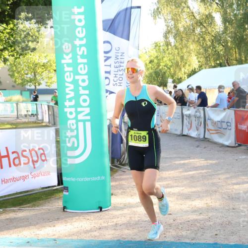 07.09.2025 - 19. Norderstedt Triathlon Zöllner http://msf.ph/oto/8771354 07.09.2025 16:45:53 Ziel 1089 meine-sportfotos.de