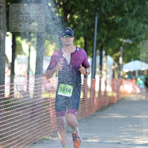 07.09.2025 - 19. Norderstedt Triathlon Michael Strokosch http://msf.ph/oto/8771387 07.09.2025 16:30:09 Laufen 447, 885, 1403, 1486, 1553, 1584, 1614 meine-sportfotos.de