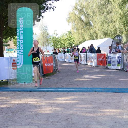 07.09.2025 - 19. Norderstedt Triathlon Zöllner http://msf.ph/oto/8771476 07.09.2025 09:51:24 Ziel 602, 606, 615, 616, 621 meine-sportfotos.de