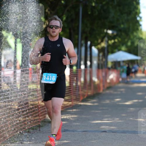 07.09.2025 - 19. Norderstedt Triathlon Michael Strokosch http://msf.ph/oto/8771485 07.09.2025 15:33:35 Laufen 1416, 1456 meine-sportfotos.de