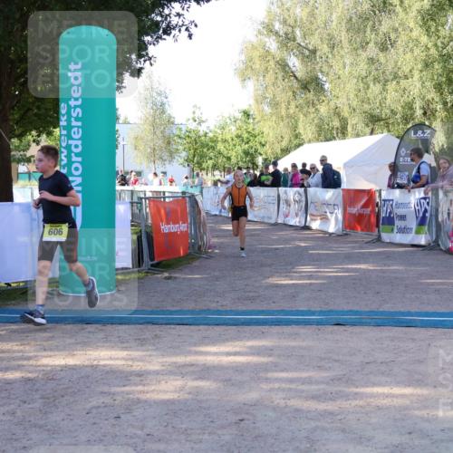 07.09.2025 - 19. Norderstedt Triathlon Zöllner http://msf.ph/oto/8771512 07.09.2025 09:51:28 Ziel 602, 606, 616, 621 meine-sportfotos.de