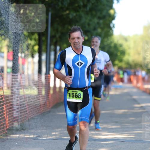 07.09.2025 - 19. Norderstedt Triathlon Michael Strokosch http://msf.ph/oto/8771513 07.09.2025 16:30:46 Laufen 505, 549, 1050, 1071, 1568, 1572, 1573, 1592 meine-sportfotos.de