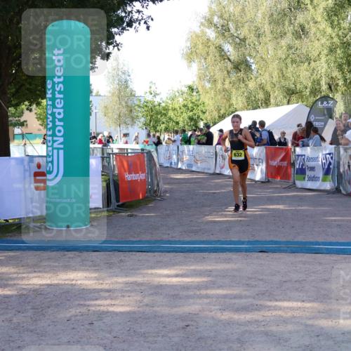 07.09.2025 - 19. Norderstedt Triathlon Zöllner http://msf.ph/oto/8771530 07.09.2025 09:52:22 Ziel 632 meine-sportfotos.de