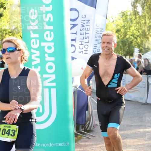 07.09.2025 - 19. Norderstedt Triathlon Zöllner http://msf.ph/oto/8771539 07.09.2025 16:46:12 Ziel 474, 1043, 1621 meine-sportfotos.de
