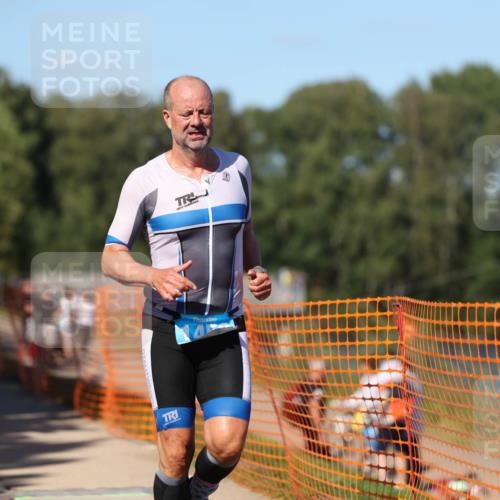 07.09.2025 - 19. Norderstedt Triathlon Michael Strokosch http://msf.ph/oto/8771545 07.09.2025 15:33:39 Laufen 1416, 1456 meine-sportfotos.de