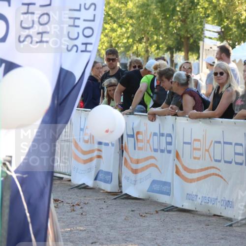 07.09.2025 - 19. Norderstedt Triathlon Zöllner http://msf.ph/oto/8771553 07.09.2025 16:46:19 Ziel 884, 1043, 1621 meine-sportfotos.de