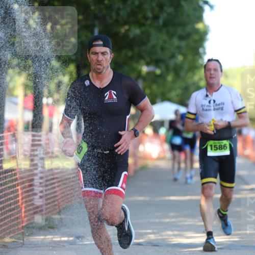 07.09.2025 - 19. Norderstedt Triathlon Michael Strokosch http://msf.ph/oto/8771565 07.09.2025 16:30:54 Laufen 549, 1049, 1050, 1573, 1586 meine-sportfotos.de