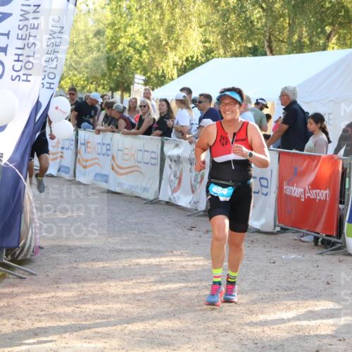 07.09.2025 - 19. Norderstedt Triathlon Zöllner http://msf.ph/oto/8771575 07.09.2025 16:46:20 Ziel 884, 1601 meine-sportfotos.de