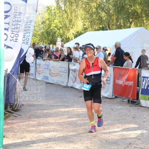 07.09.2025 - 19. Norderstedt Triathlon Zöllner http://msf.ph/oto/8771578 07.09.2025 16:46:20 Ziel 884, 1601 meine-sportfotos.de