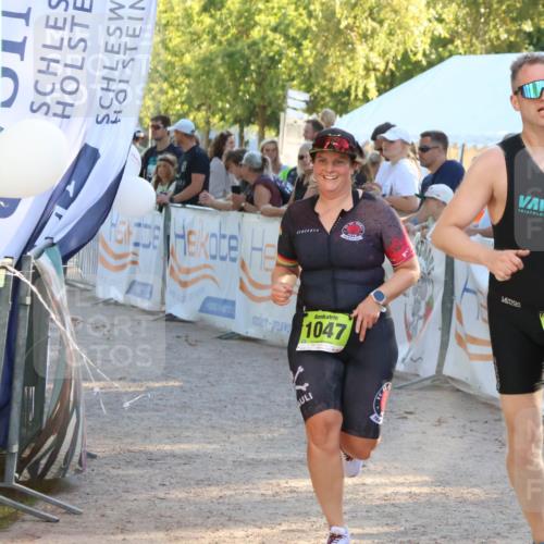 07.09.2025 - 19. Norderstedt Triathlon Zöllner http://msf.ph/oto/8771653 07.09.2025 16:46:35 Ziel 1047, 1619 meine-sportfotos.de