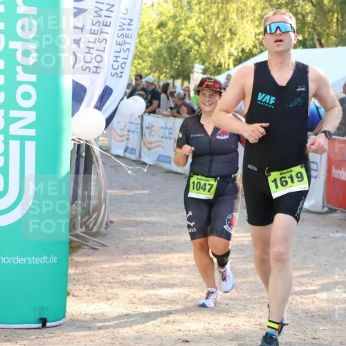 07.09.2025 - 19. Norderstedt Triathlon Zöllner http://msf.ph/oto/8771664 07.09.2025 16:46:36 Ziel 1047, 1619 meine-sportfotos.de
