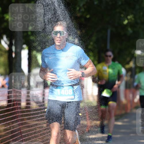 07.09.2025 - 19. Norderstedt Triathlon Michael Strokosch http://msf.ph/oto/8771705 07.09.2025 15:34:11 Laufen 905, 1408 meine-sportfotos.de