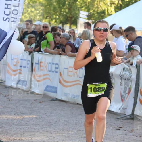 07.09.2025 - 19. Norderstedt Triathlon Zöllner http://msf.ph/oto/8771706 07.09.2025 16:46:43 Ziel 1047, 1088, 1619 meine-sportfotos.de