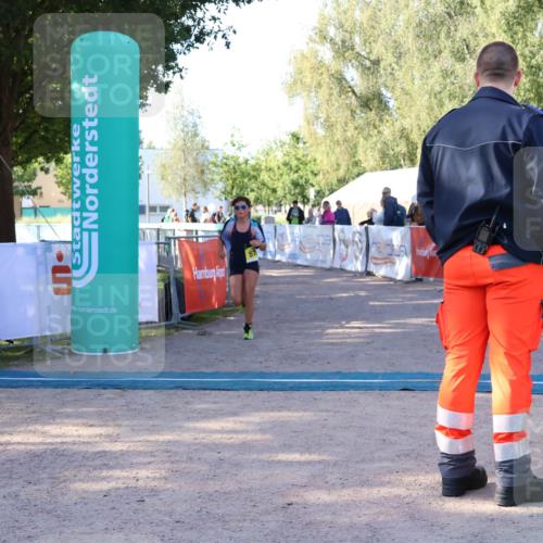 07.09.2025 - 19. Norderstedt Triathlon Zöllner http://msf.ph/oto/8771717 07.09.2025 09:54:16 Ziel 578 meine-sportfotos.de