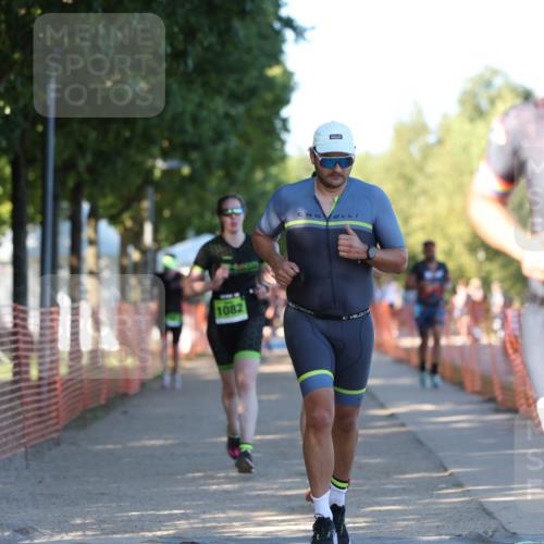 07.09.2025 - 19. Norderstedt Triathlon Michael Strokosch http://msf.ph/oto/8771718 07.09.2025 16:31:16 Laufen 485, 870, 873, 1082, 1407, 1476, 1558 meine-sportfotos.de