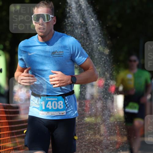 07.09.2025 - 19. Norderstedt Triathlon Michael Strokosch http://msf.ph/oto/8771724 07.09.2025 15:34:12 Laufen 905, 1408 meine-sportfotos.de