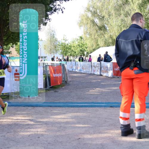 07.09.2025 - 19. Norderstedt Triathlon Zöllner http://msf.ph/oto/8771738 07.09.2025 09:54:18 Ziel 578 meine-sportfotos.de