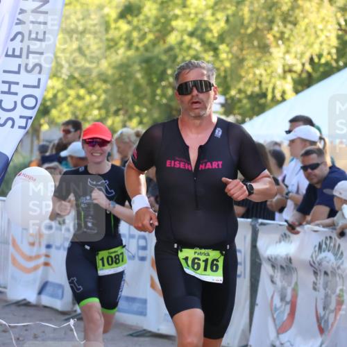 07.09.2025 - 19. Norderstedt Triathlon Zöllner http://msf.ph/oto/8771769 07.09.2025 16:47:04 Ziel 503, 1087, 1616 meine-sportfotos.de