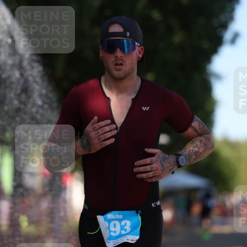 07.09.2025 - 19. Norderstedt Triathlon Michael Strokosch http://msf.ph/oto/8771816 07.09.2025 15:34:34 Laufen  meine-sportfotos.de