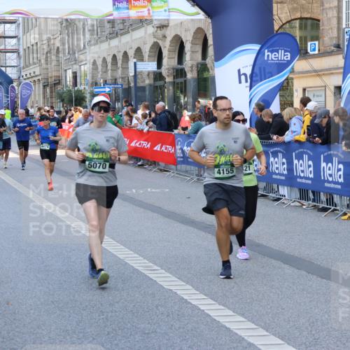 07.09.2025 - BARMER Alsterlauf Strokosch-Dieckow http://msf.ph/oto/8771825 07.09.2025 10:09:49 Ziel 1160, 2082, 2352, 2474, 2632, 2639, 2703, 2787, 2865, 2895, 2907, 3145, 3250, 3469, 3470, 3756, 3757, 3758, 3987, 4058, 4099, 4202, 4291, 4302, 4554, 4622, 4667, 4838, 4893, 4933, 4935, 5176, 5285, 5319, 5652, 5778, 5780, 5816, 5829, 5879, 5893, 5896, 6000, 6088, 6198, 8385, 8423, 8463 meine-sportfotos.de