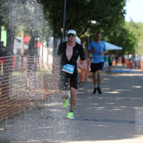 07.09.2025 - 19. Norderstedt Triathlon Michael Strokosch http://msf.ph/oto/8771861 07.09.2025 15:34:44 Laufen 420, 427 meine-sportfotos.de