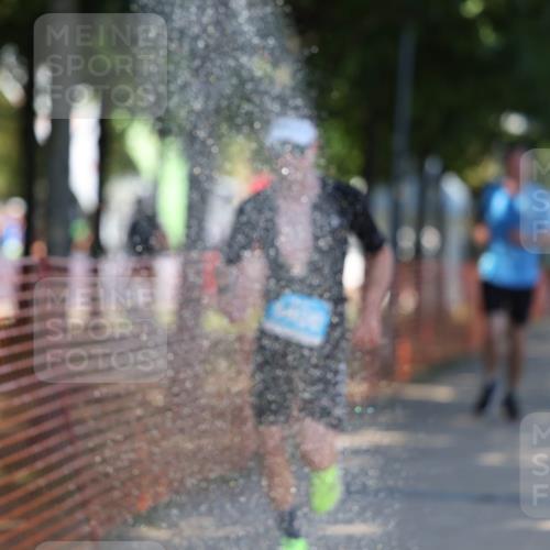 07.09.2025 - 19. Norderstedt Triathlon Michael Strokosch http://msf.ph/oto/8771881 07.09.2025 15:34:45 Laufen 420, 427 meine-sportfotos.de