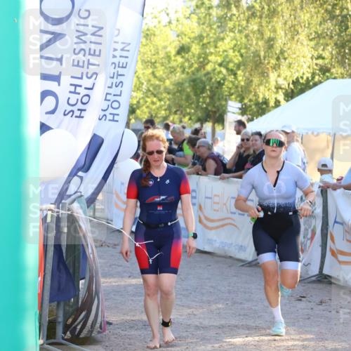 07.09.2025 - 19. Norderstedt Triathlon Zöllner http://msf.ph/oto/8771898 07.09.2025 16:47:16 Ziel 1069, 1541, 1581, 1611 meine-sportfotos.de