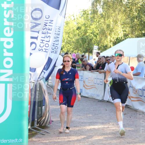 07.09.2025 - 19. Norderstedt Triathlon Zöllner http://msf.ph/oto/8771905 07.09.2025 16:47:16 Ziel 1069, 1541, 1581, 1611 meine-sportfotos.de