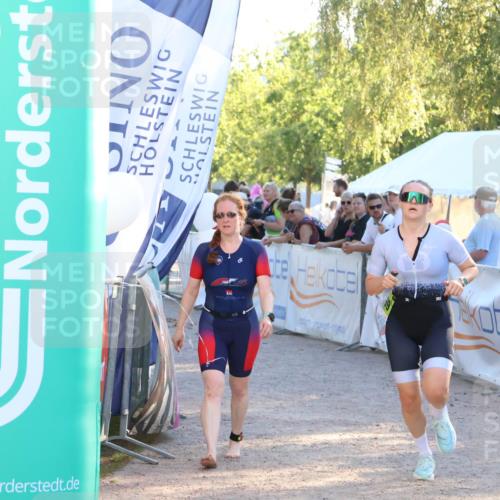 07.09.2025 - 19. Norderstedt Triathlon Zöllner http://msf.ph/oto/8771913 07.09.2025 16:47:16 Ziel 1069, 1541, 1581, 1611 meine-sportfotos.de