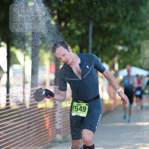07.09.2025 - 19. Norderstedt Triathlon Michael Strokosch http://msf.ph/oto/8771922 07.09.2025 16:32:03 Laufen 397, 521, 1063, 1075, 1079, 1549, 1603, 1630 meine-sportfotos.de