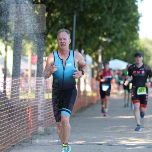 07.09.2025 - 19. Norderstedt Triathlon Michael Strokosch http://msf.ph/oto/8771936 07.09.2025 16:32:07 Laufen 397, 521, 884, 1079, 1108, 1549, 1630 meine-sportfotos.de