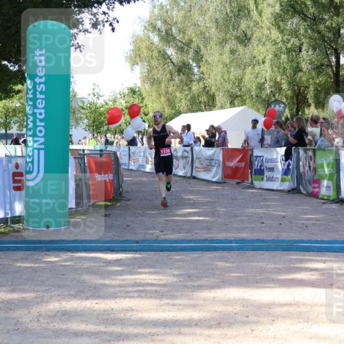 07.09.2025 - 19. Norderstedt Triathlon Zöllner http://msf.ph/oto/8771946 07.09.2025 10:38:46 Ziel 1138 meine-sportfotos.de