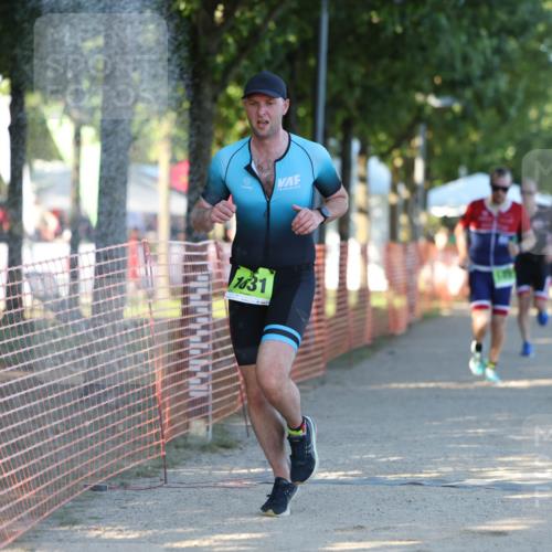 07.09.2025 - 19. Norderstedt Triathlon Michael Strokosch http://msf.ph/oto/8772018 07.09.2025 16:32:21 Laufen 466, 490, 547, 1497, 1631 meine-sportfotos.de