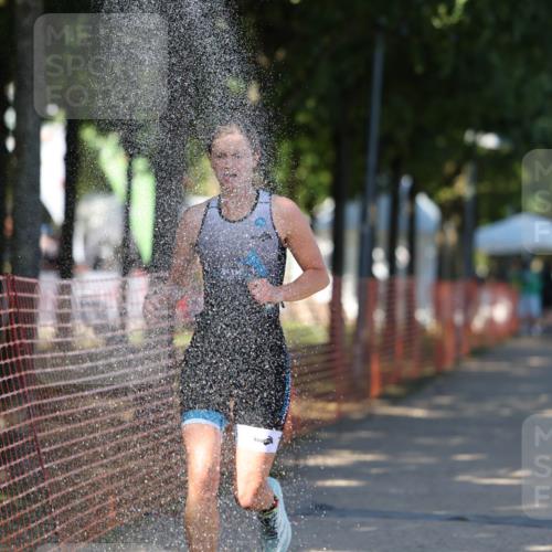 07.09.2025 - 19. Norderstedt Triathlon Michael Strokosch http://msf.ph/oto/8772104 07.09.2025 15:35:39 Laufen 452, 1502 meine-sportfotos.de
