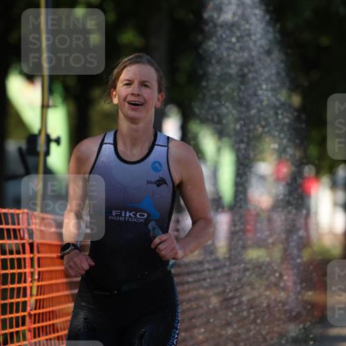 07.09.2025 - 19. Norderstedt Triathlon Michael Strokosch http://msf.ph/oto/8772124 07.09.2025 15:35:40 Laufen 452, 1502 meine-sportfotos.de