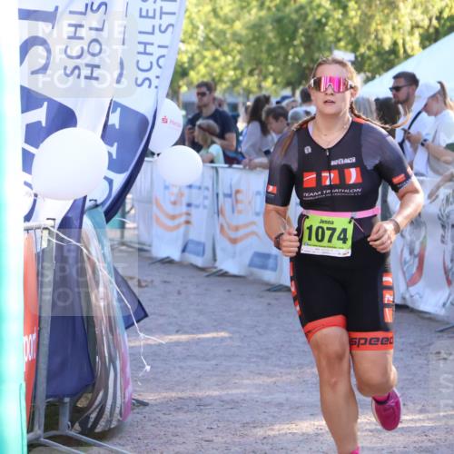07.09.2025 - 19. Norderstedt Triathlon Zöllner http://msf.ph/oto/8772145 07.09.2025 16:48:29 Ziel 1074 meine-sportfotos.de