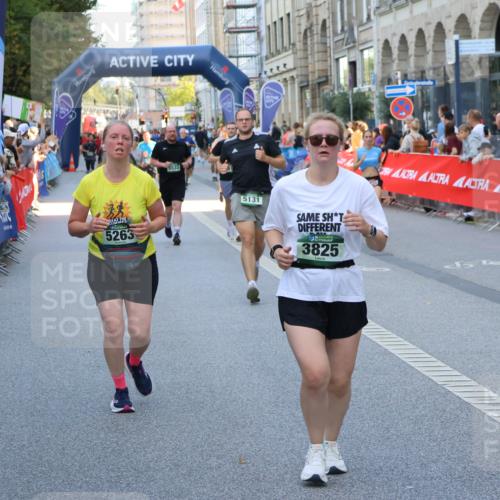 07.09.2025 - BARMER Alsterlauf Strokosch-Dieckow http://msf.ph/oto/8772176 07.09.2025 10:09:39 Ziel 2023, 2082, 2197, 2469, 2586, 2622, 2639, 2787, 2805, 2895, 2907, 3054, 3250, 3470, 3549, 4058, 4202, 4302, 4554, 4622, 4667, 4838, 4893, 4933, 4935, 5176, 5285, 5319, 5652, 5778, 5780, 5816, 6000, 6159, 8115, 8147, 8162, 8463 meine-sportfotos.de