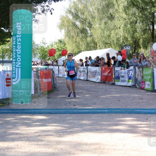 07.09.2025 - 19. Norderstedt Triathlon Zöllner http://msf.ph/oto/8772212 07.09.2025 10:47:03 Ziel 646, 1119 meine-sportfotos.de