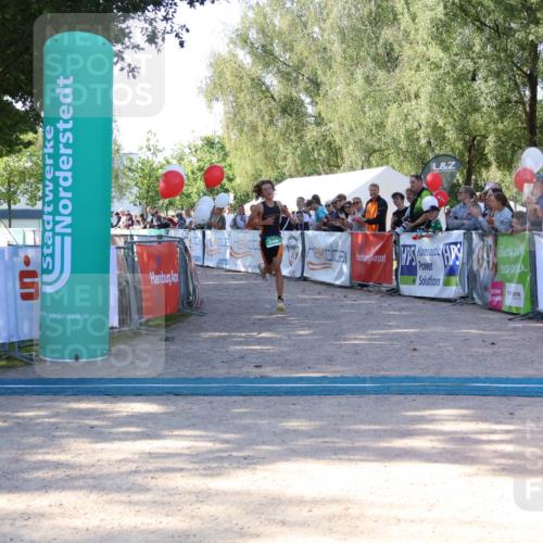 07.09.2025 - 19. Norderstedt Triathlon Zöllner http://msf.ph/oto/8772234 07.09.2025 10:47:07 Ziel 646, 1119 meine-sportfotos.de