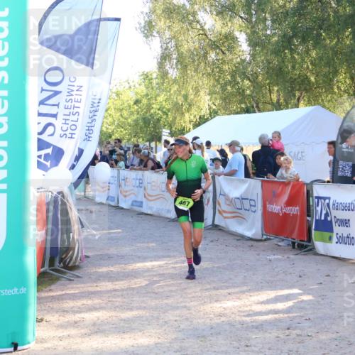 07.09.2025 - 19. Norderstedt Triathlon Zöllner http://msf.ph/oto/8772304 07.09.2025 16:48:53 Ziel 467, 1077, 1093 meine-sportfotos.de