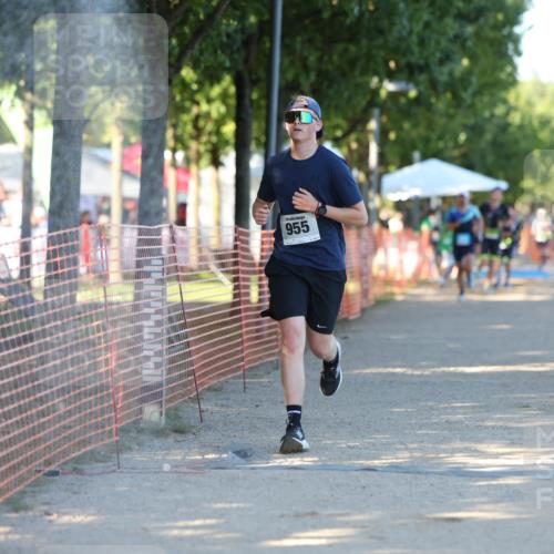 07.09.2025 - 19. Norderstedt Triathlon Michael Strokosch http://msf.ph/oto/8772327 07.09.2025 16:32:59 Laufen 543, 927, 943, 955, 1043, 1602 meine-sportfotos.de