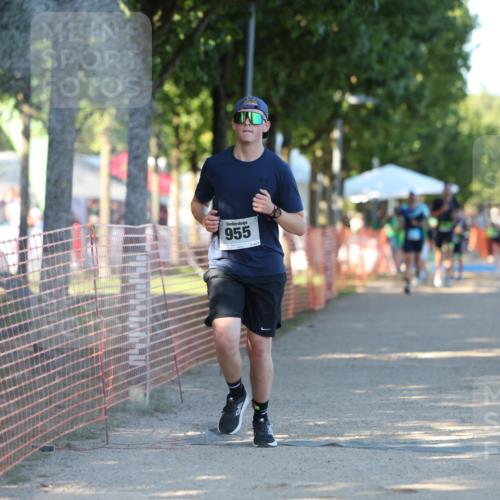 07.09.2025 - 19. Norderstedt Triathlon Michael Strokosch http://msf.ph/oto/8772335 07.09.2025 16:33:00 Laufen 543, 927, 943, 955, 1043, 1602 meine-sportfotos.de